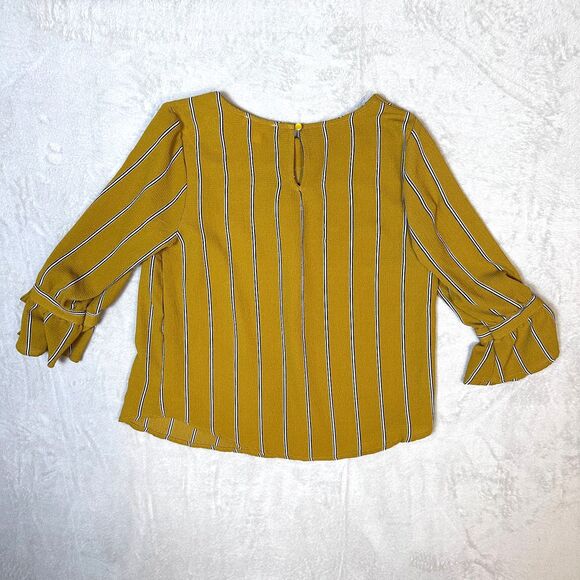 Monteau Los Angeles JUNIORS Mustard Yellow Stripe Flare Sleeves Top Size Medium - Picture 6 of 7